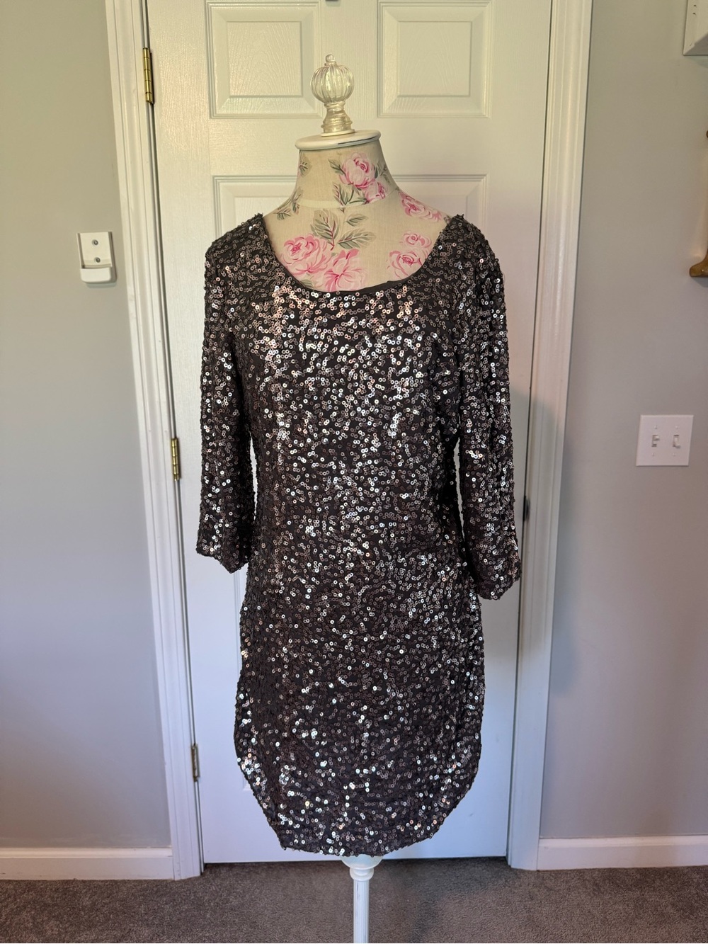 Vintage LC Lauren Conrad Dark Silver Sequin Long Sleeve Cocktail Dress